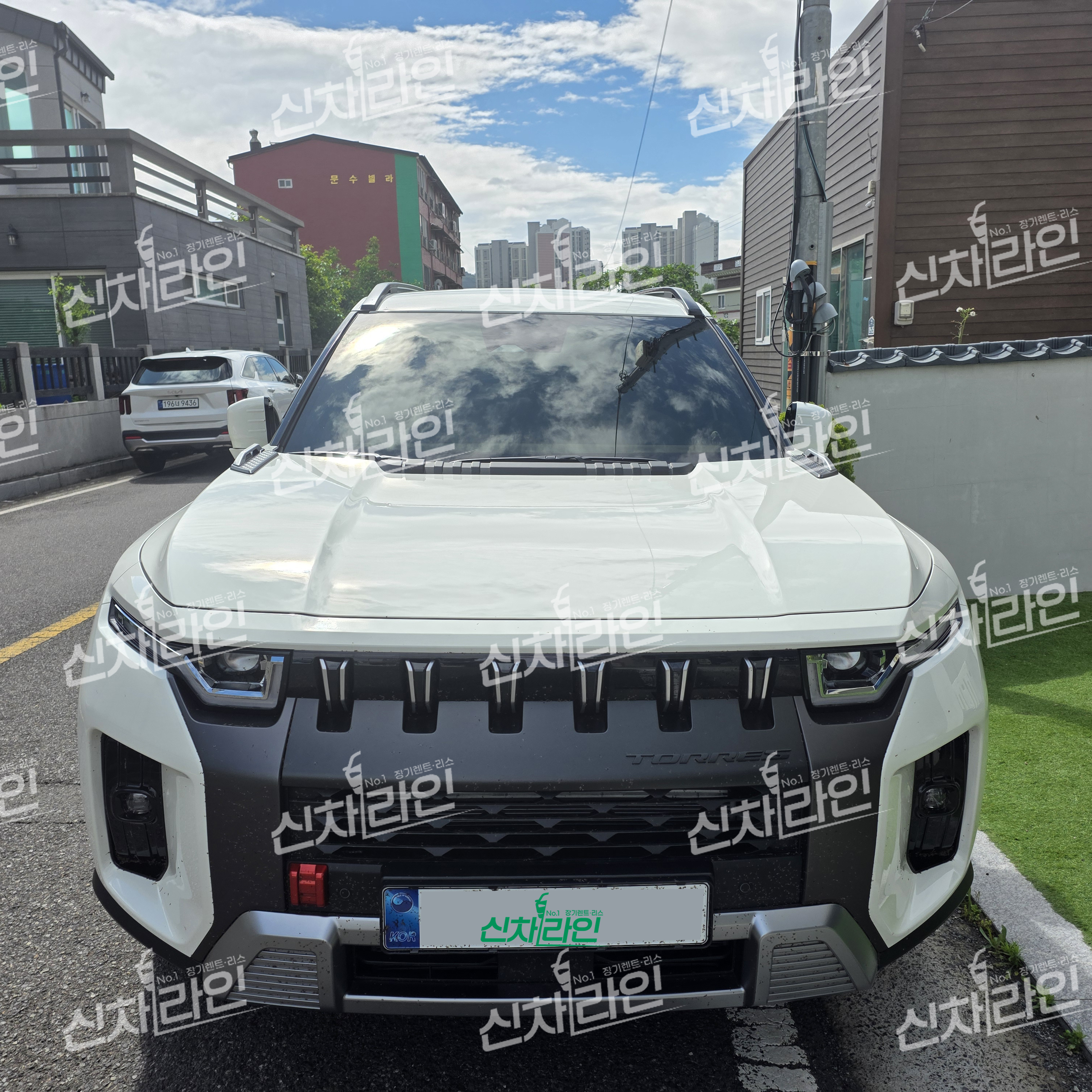 KGM 토레스 이미지